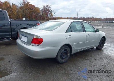 2005 Toyota Camry Le from USA, damaged, VIN 4T1BE32K75U961099